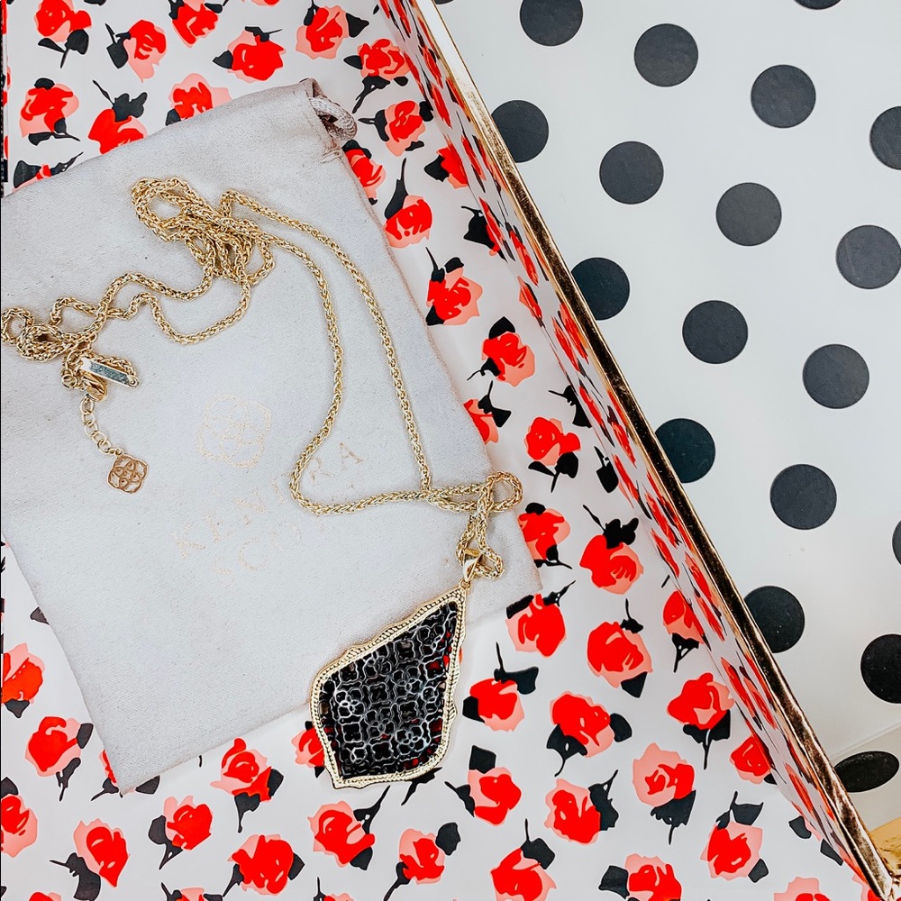 Kendra Scott: Aiden Gold Long Pendant Necklace